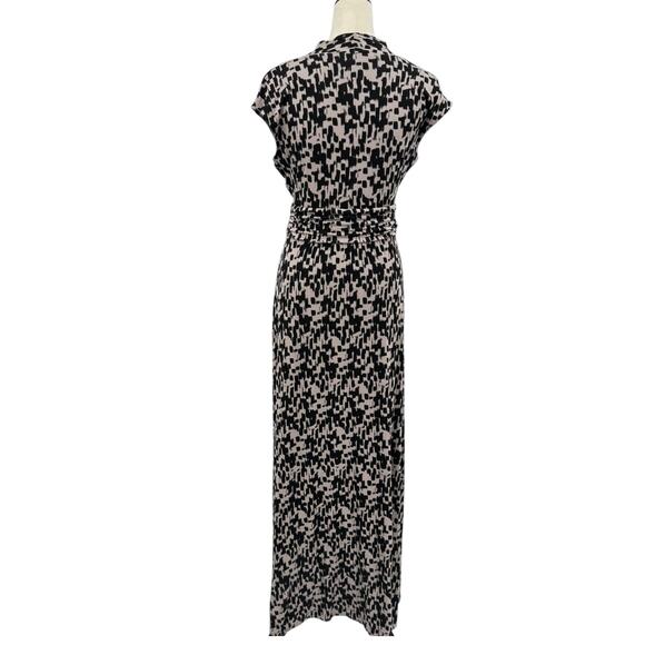 APT. 9 NWT Taupe & Black Bold Print Surplice V-neck Soft Knit Maxi Dress - Picture 3 of 11